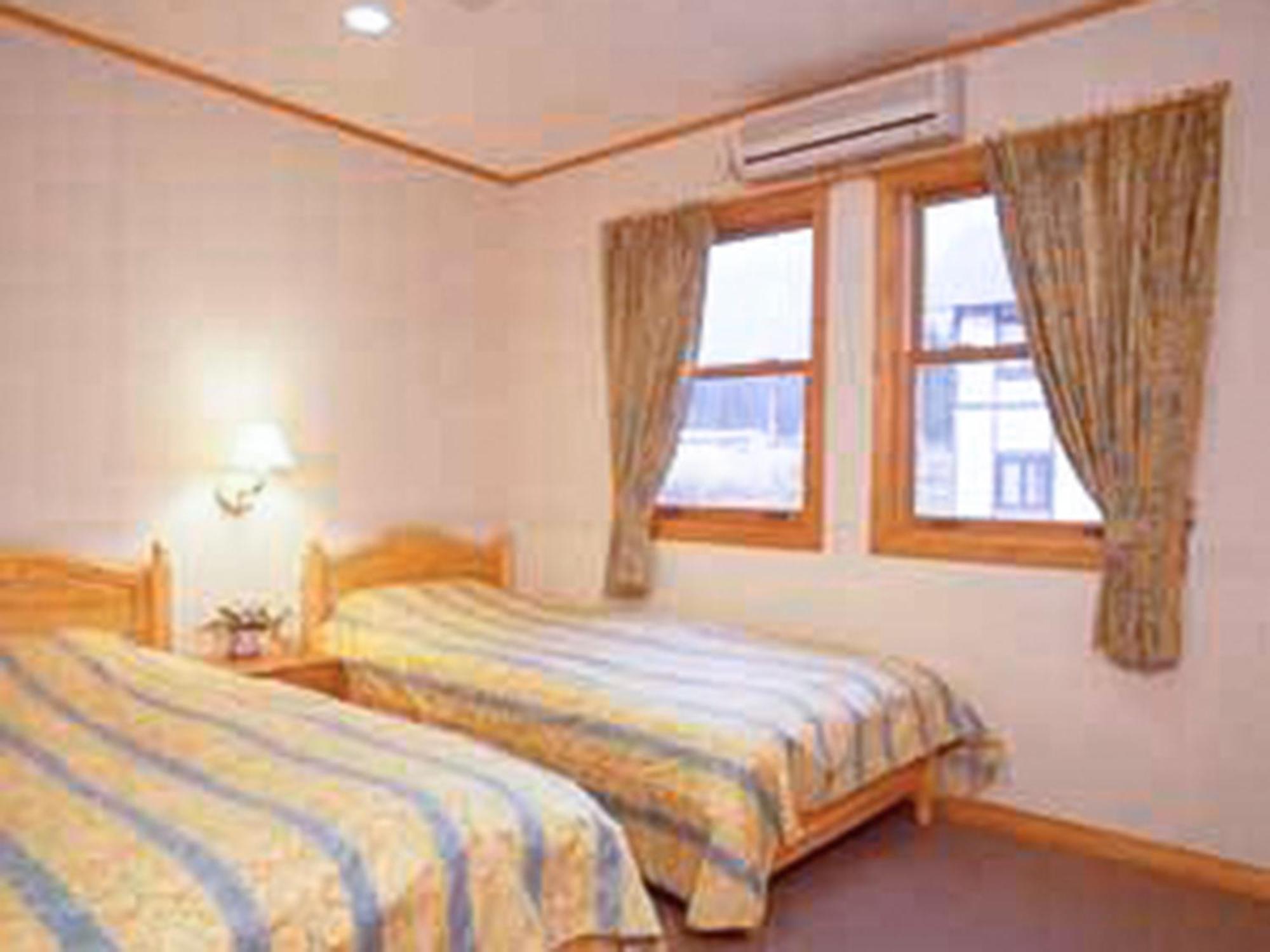 Pension Come Minamiuonuma Экстерьер фото