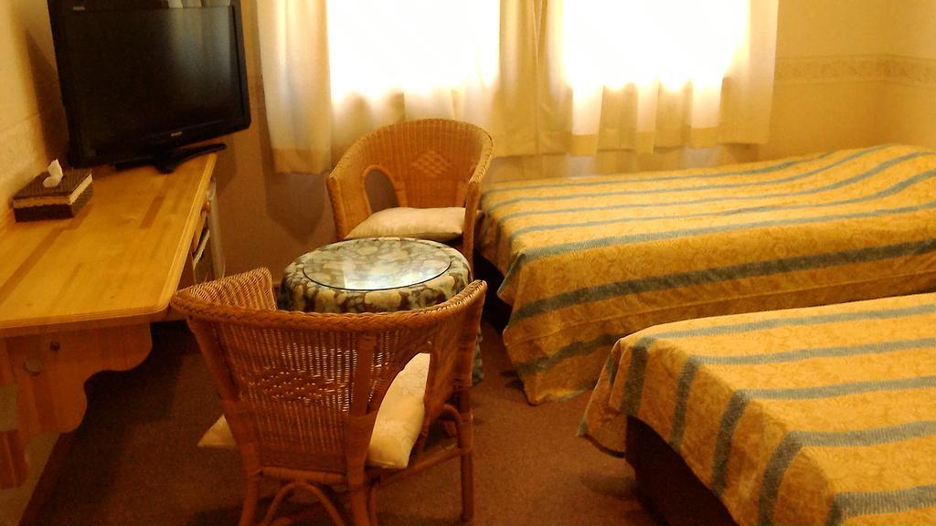 Pension Come Minamiuonuma Экстерьер фото