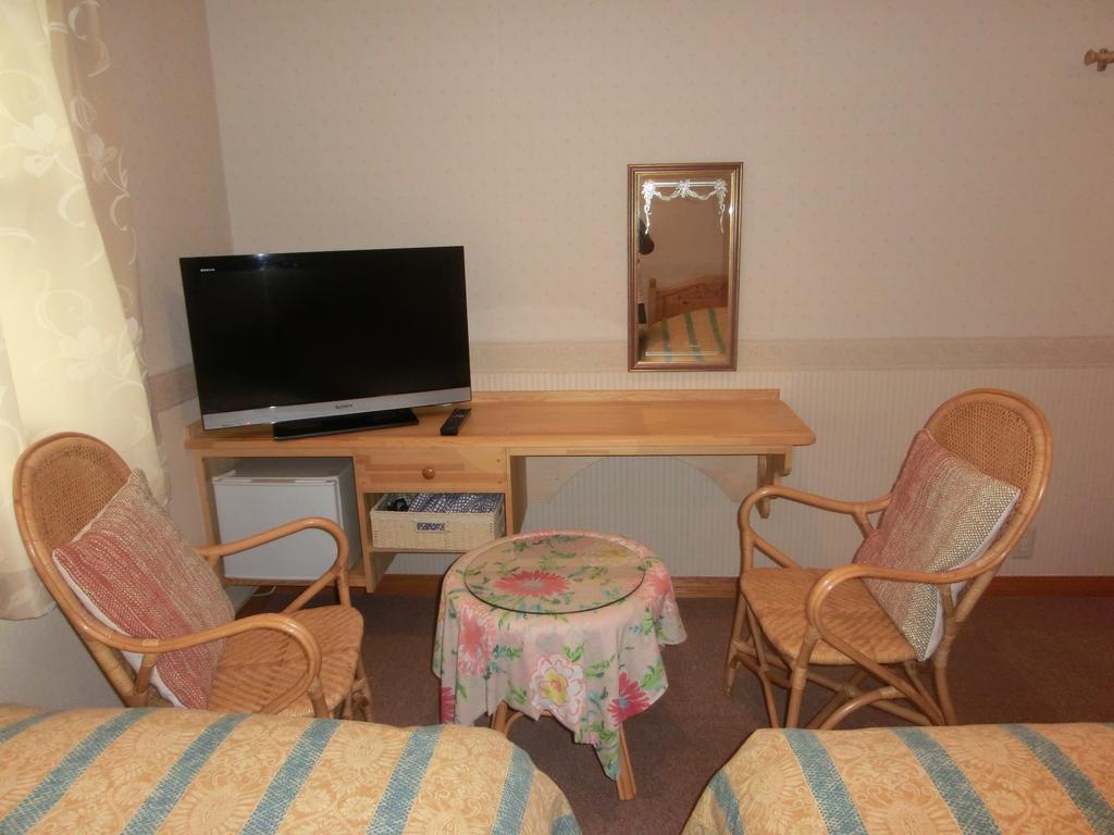 Pension Come Minamiuonuma Экстерьер фото